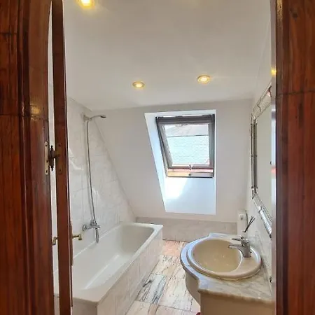 Montiron Lucus Confort Lugo